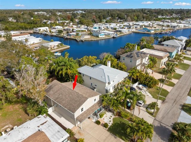 350 KENTUCKY AVENUE, Crystal Beach, FL 34681