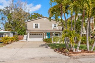 350 KENTUCKY AVENUE, Crystal Beach, FL 34681