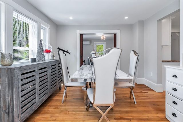 24 Jefferson St, Derry, NH 03038