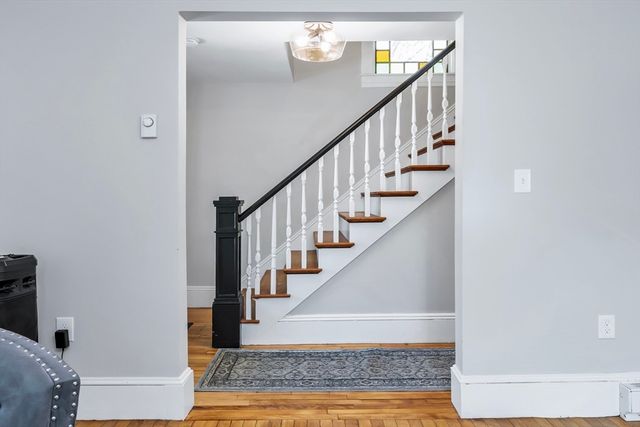 24 Jefferson St, Derry, NH 03038