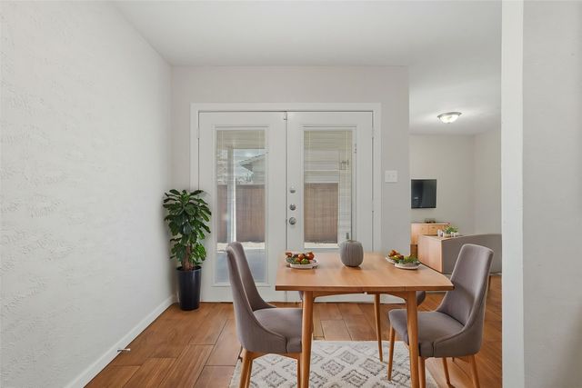 2117 Newbury Drive, Arlington, TX 76014