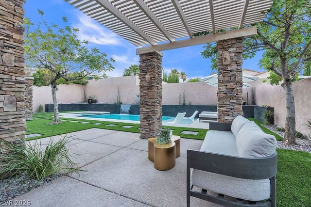 11468 Snow Creek Avenue, Las Vegas, NV 89135