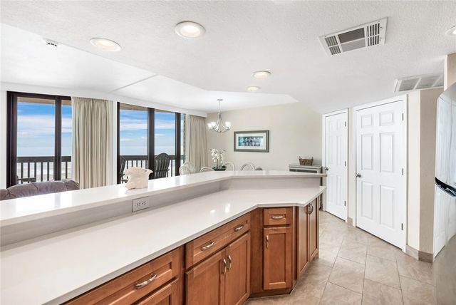 6745 Seacomber 1008, Port Aransas, TX 78373