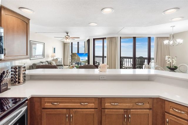 6745 Seacomber 1008, Port Aransas, TX 78373