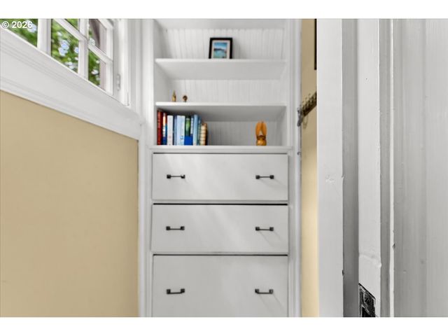 2815 Ne 15TH Ave, Portland, OR 97212