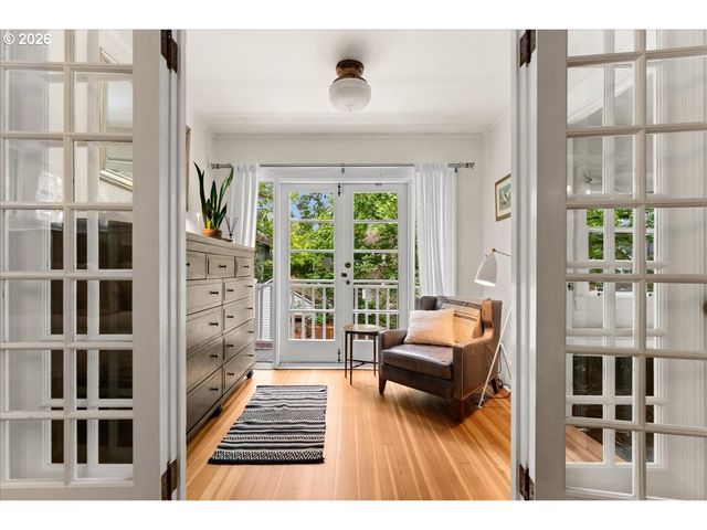 2815 Ne 15TH Ave, Portland, OR 97212