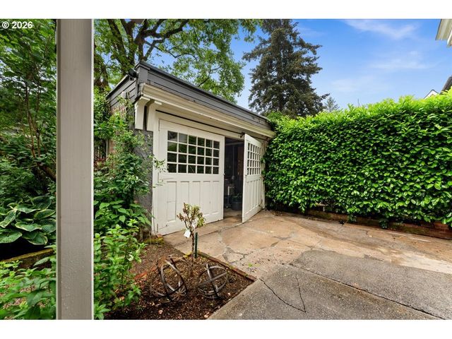 2815 Ne 15TH Ave, Portland, OR 97212
