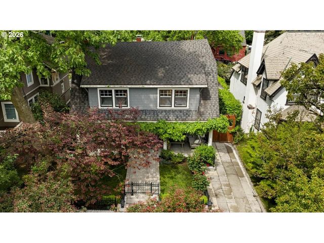 2815 Ne 15TH Ave, Portland, OR 97212