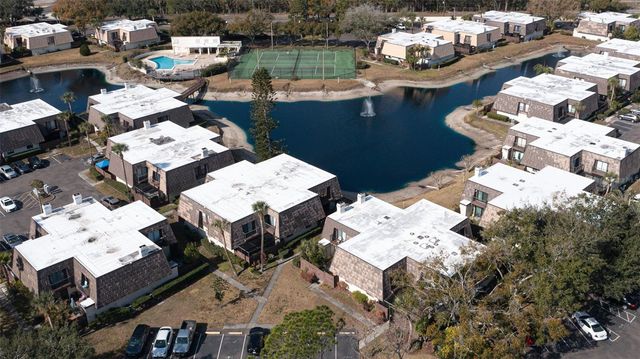 15338 E POND WOODS DRIVE 15338, Tampa, FL 33618