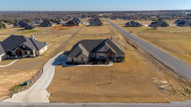 3000 Westfork Way, Springtown, TX 76082