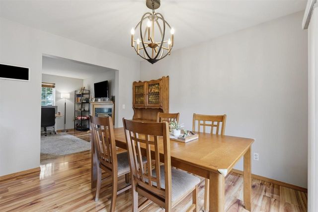 2826 Tucson Trail, Madison, WI 53719