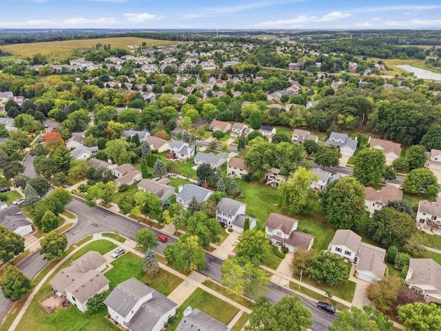 2826 Tucson Trail, Madison, WI 53719