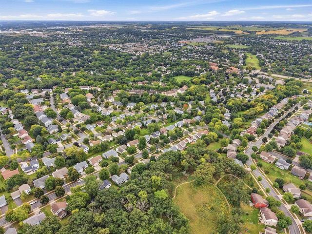 2826 Tucson Trail, Madison, WI 53719