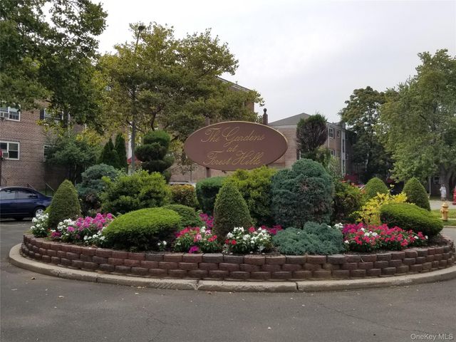 66-10 111 Street 3B, Forest Hills, NY 11375