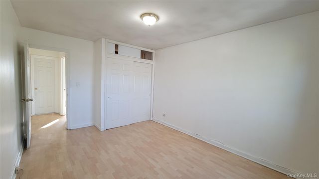 66-10 111 Street 3B, Forest Hills, NY 11375