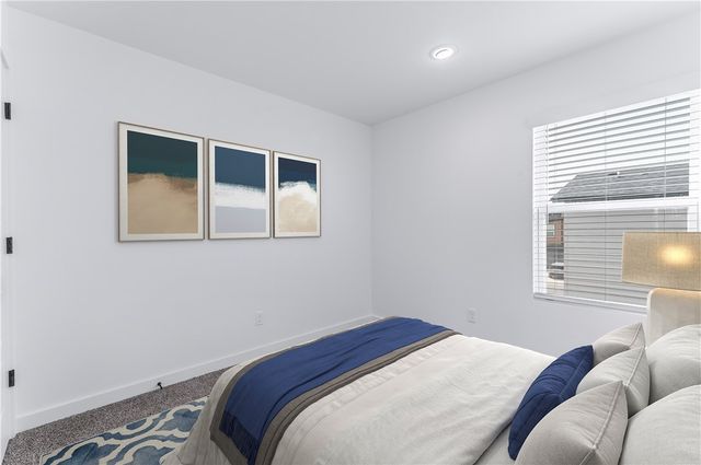 1070 Indiana Avenue, Bentonville, AR 72713