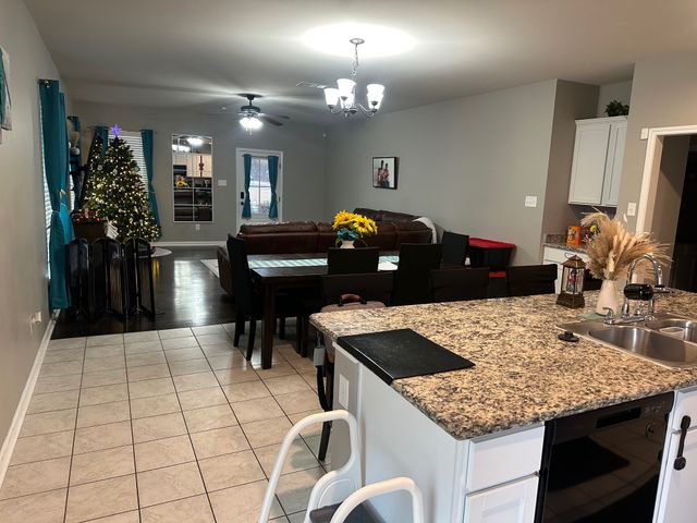 3075 Grace Harper Drive, Bossier City, LA 71112