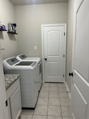 3075 Grace Harper Drive, Bossier City, LA 71112