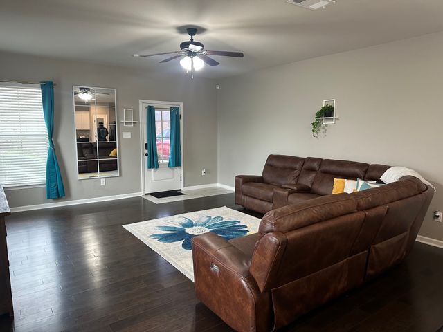 3075 Grace Harper Drive, Bossier City, LA 71112