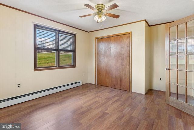 1 N DUKE ST, Dallastown, PA 17313