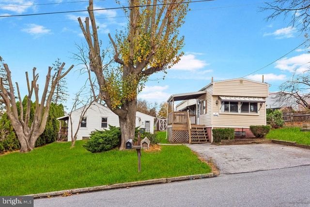 1 N DUKE ST, Dallastown, PA 17313