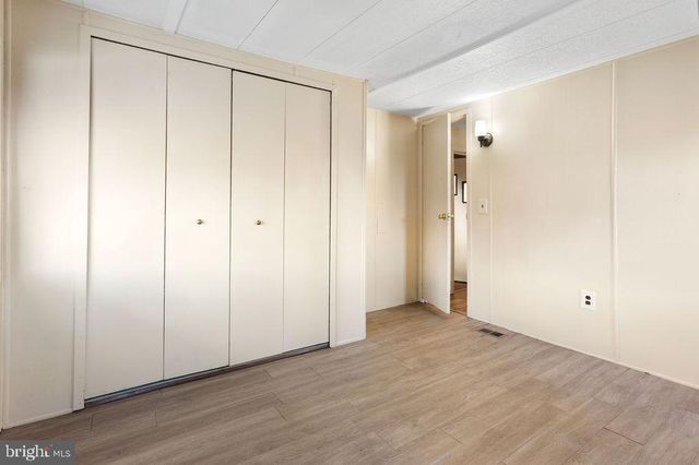 1 N DUKE ST, Dallastown, PA 17313