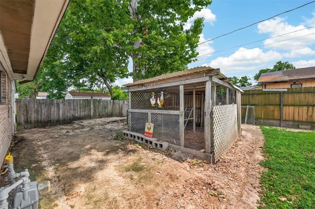 1242 Wardmont Street, Houston, TX 77037