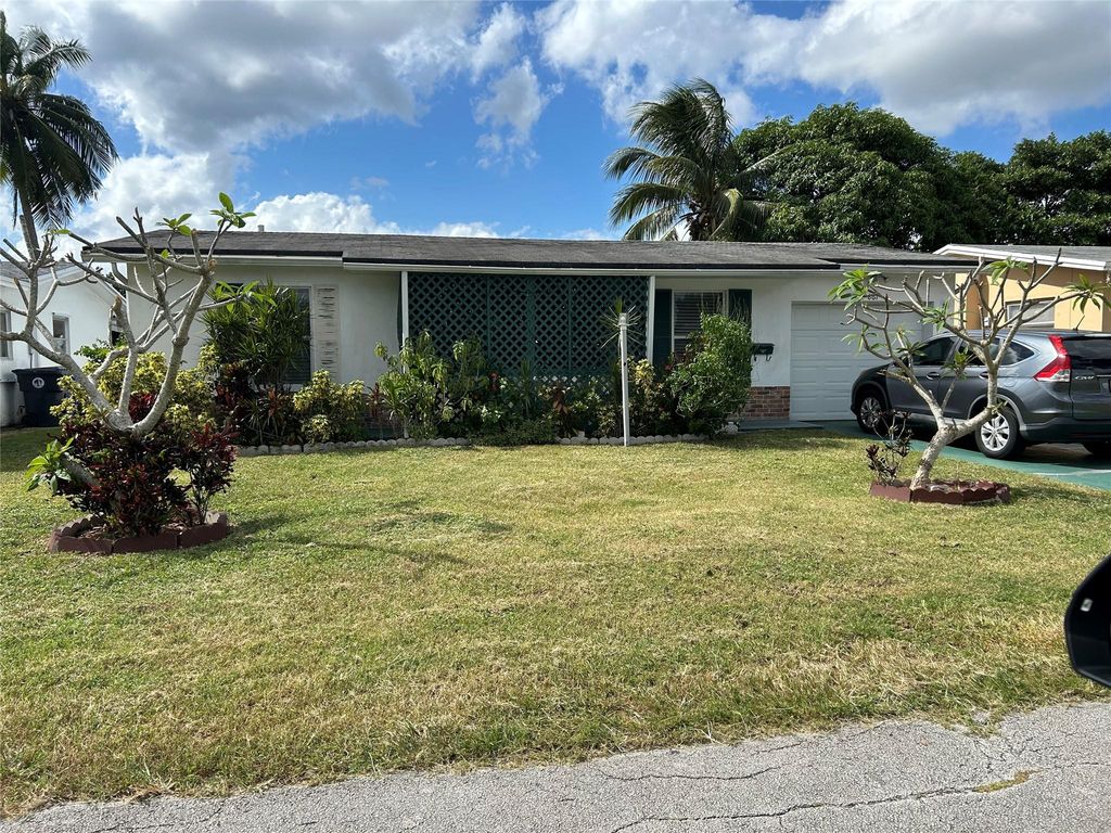 861 SW 63rd Way, North Lauderdale, FL 33068