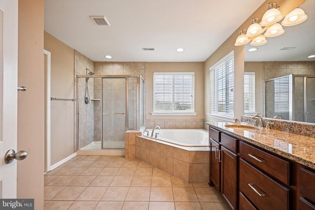 10 HEATHERWYND FARM, Downingtown, PA 19335