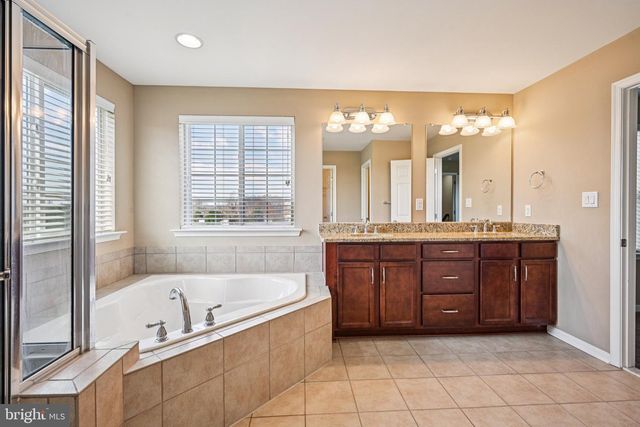 10 HEATHERWYND FARM, Downingtown, PA 19335