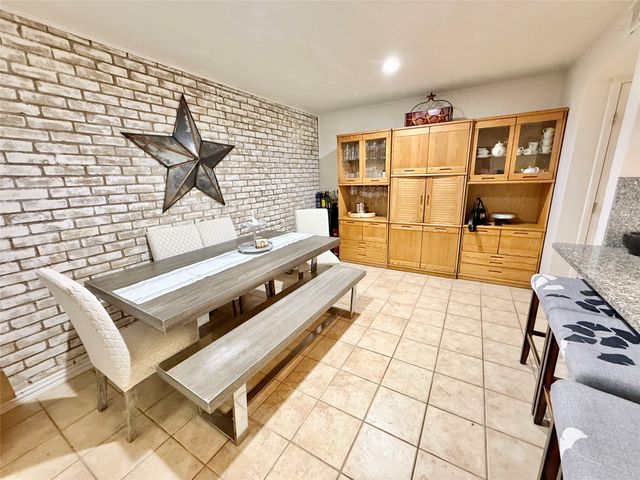 2010 Via Sonoma, Carrollton, TX 75006