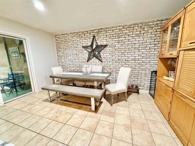 2010 Via Sonoma, Carrollton, TX 75006