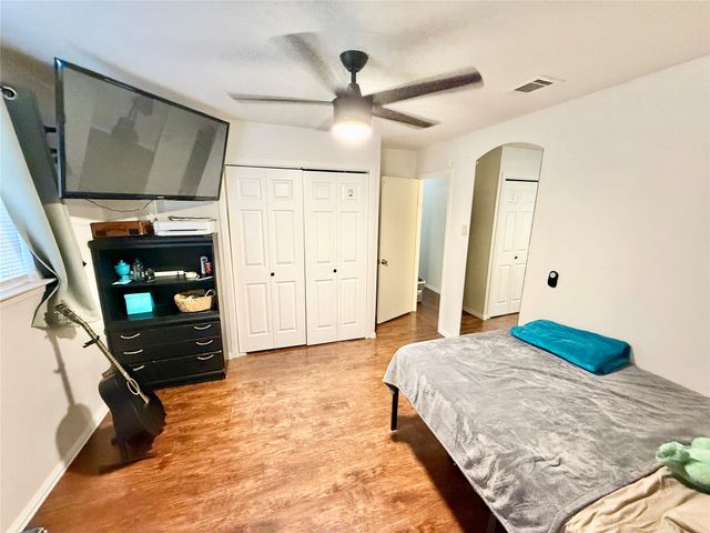 2010 Via Sonoma, Carrollton, TX 75006