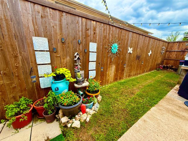 2010 Via Sonoma, Carrollton, TX 75006
