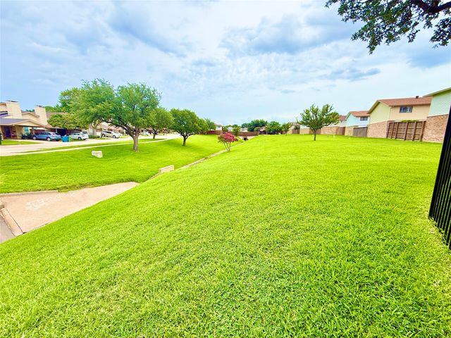 2010 Via Sonoma, Carrollton, TX 75006