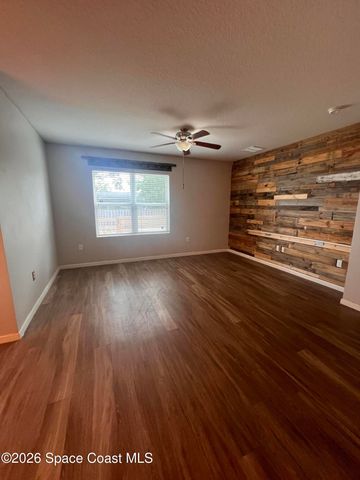 309 Cactus Street SE, Palm Bay, FL 32909