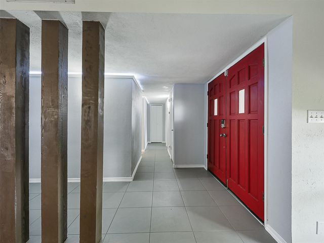 2032 Christie Lane, Carrollton, TX 75007