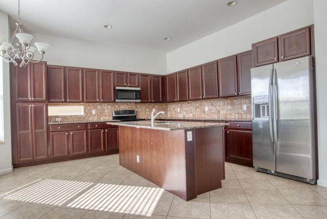 8014 Tangelo Drive, Boynton Beach, FL 33436