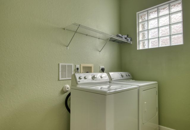 8014 Tangelo Drive, Boynton Beach, FL 33436