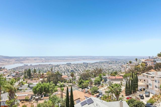 9608 Eucalyptus, Spring Valley, CA 91977