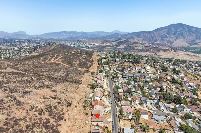 9608 Eucalyptus, Spring Valley, CA 91977