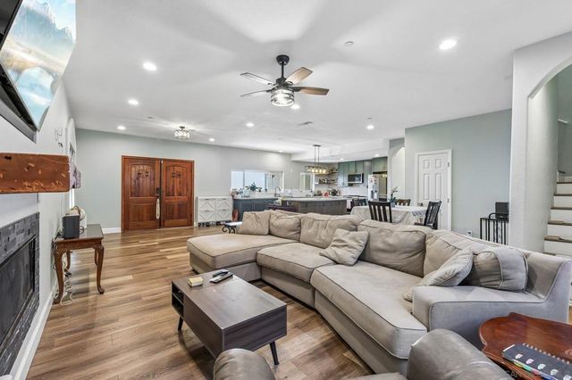 9608 Eucalyptus, Spring Valley, CA 91977