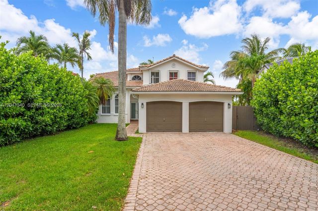 16335 SW 81 St, Miami, FL 33193