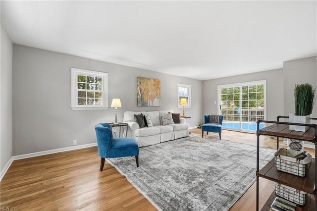 313 King Christian RD, Virginia Beach, VA 23462