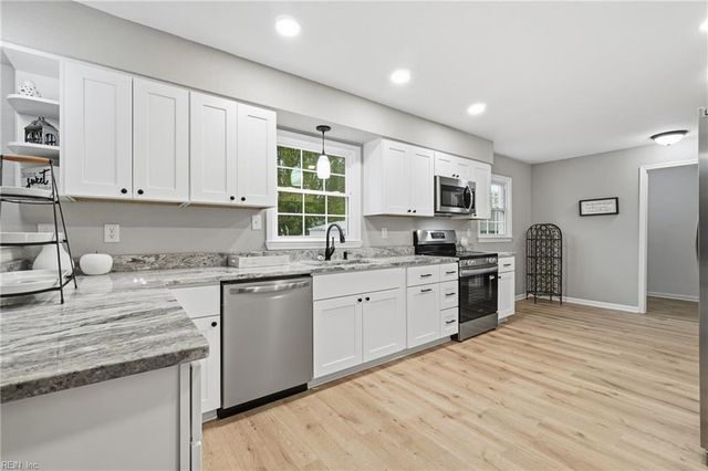 313 King Christian RD, Virginia Beach, VA 23462