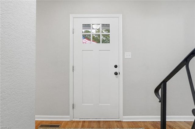 313 King Christian RD, Virginia Beach, VA 23462