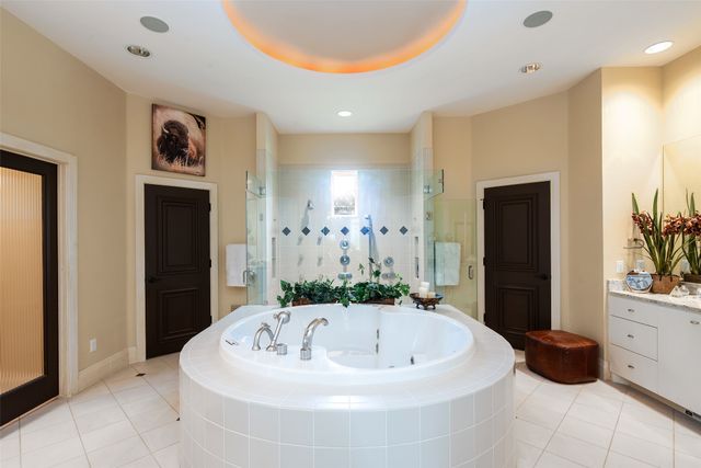 2312 Cactus Rio Lane, Weatherford, TX 76087