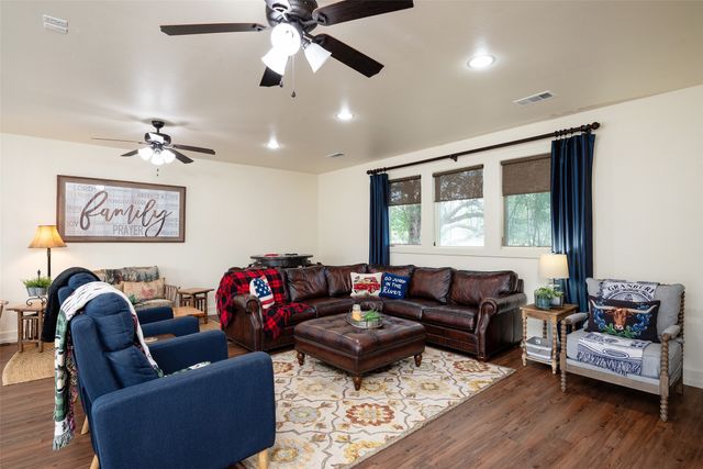 2312 Cactus Rio Lane, Weatherford, TX 76087