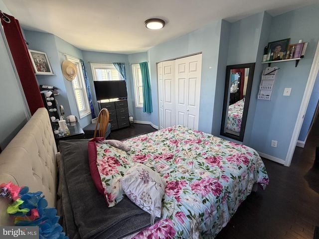 203 SOLLERS POINT RD, Dundalk, MD 21222