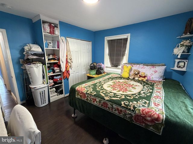 203 SOLLERS POINT RD, Dundalk, MD 21222